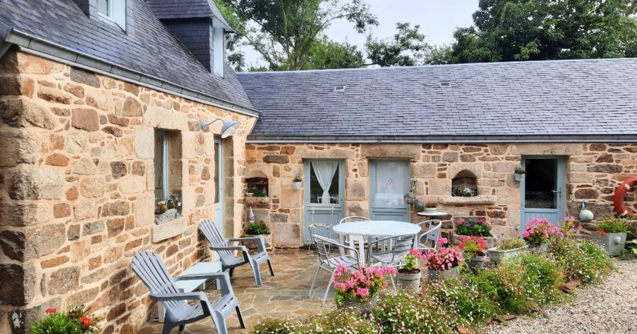 Maison Accueillante A Cleden-Cap-Sizun Avec Jardin Clos Bagian luar foto
